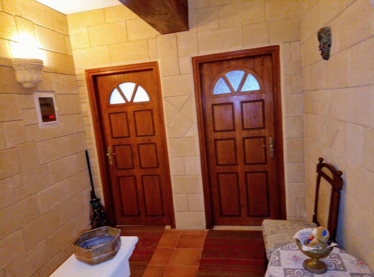 Villa Silvia Ágios Matthaíos Bagian luar foto