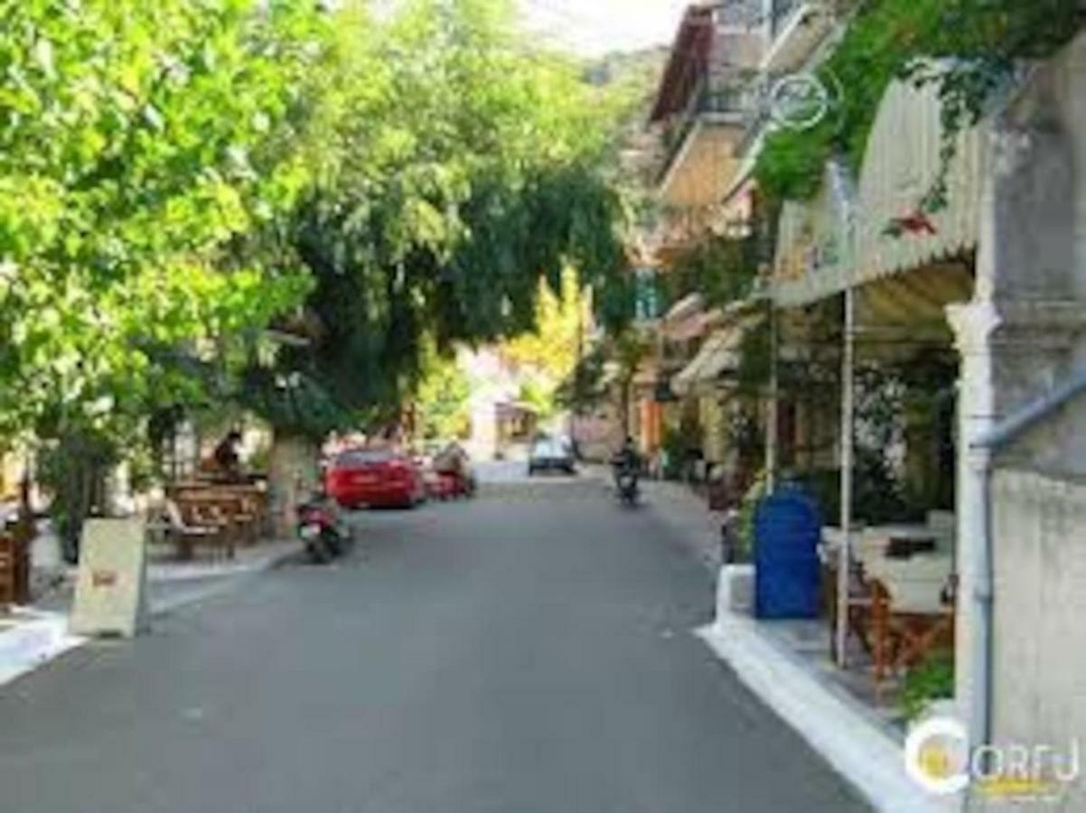 Villa Silvia Ágios Matthaíos Bagian luar foto